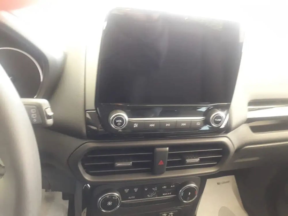 Ford EcoSport nuova a Latina (9)