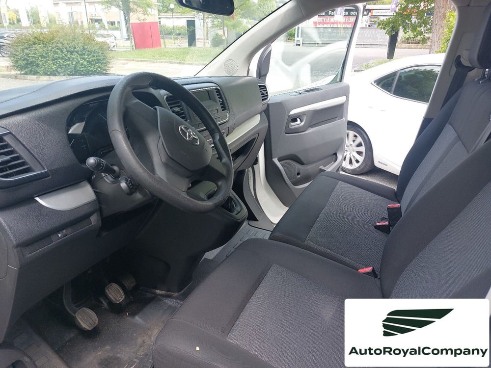 Toyota Proace Verso usata a Roma (12)
