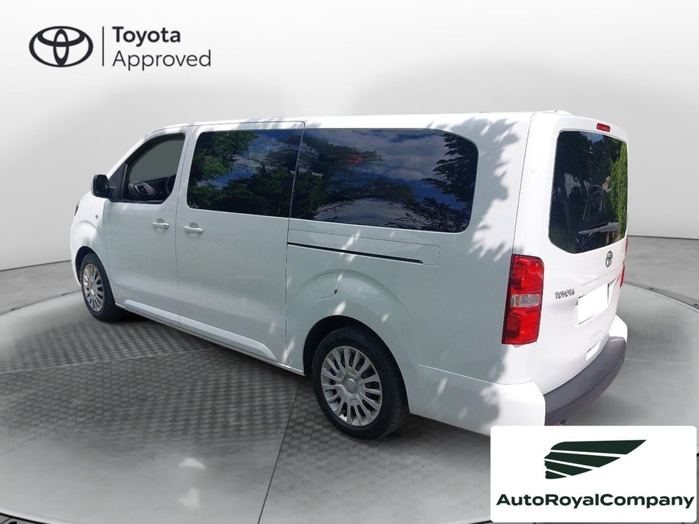 Toyota Proace Verso usata a Roma (4)