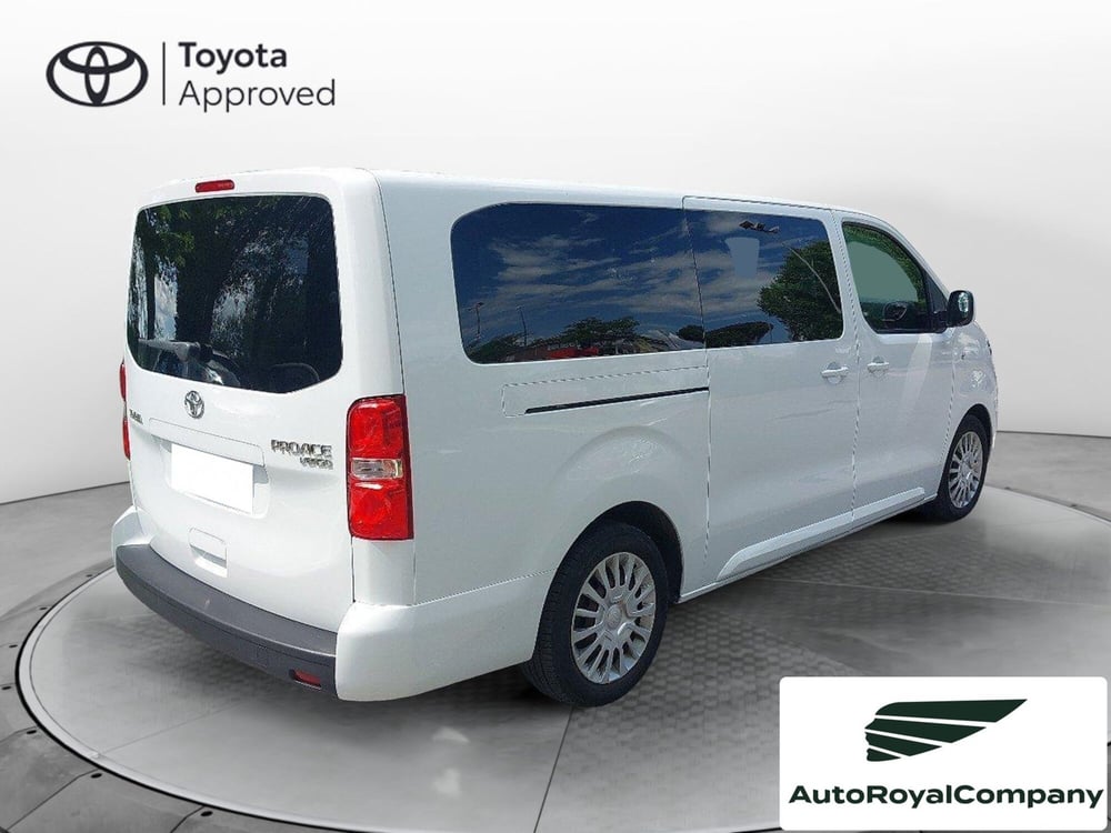 Toyota Proace Verso usata a Roma (6)