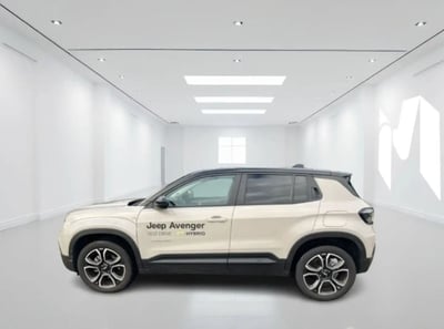 Jeep Avenger full-electric Summit fwd 156cv auto nuova a Latina