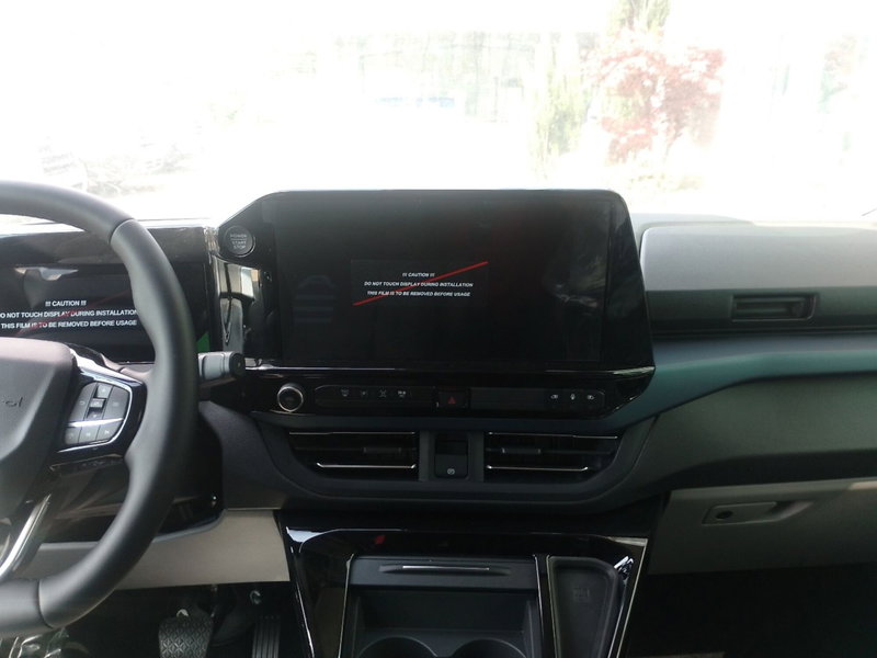 Ford Tourneo Custom nuova a Latina (18)