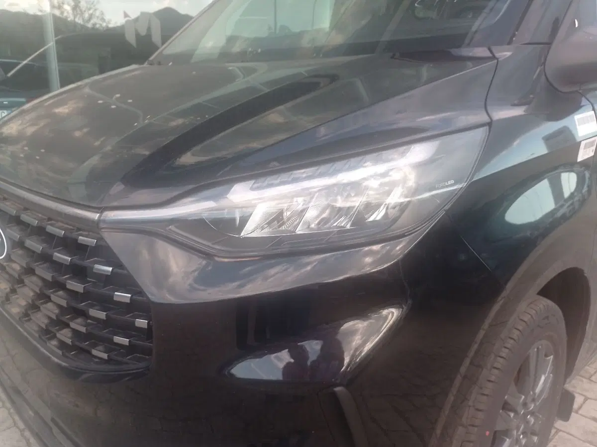 Ford Tourneo Custom nuova a Latina (10)