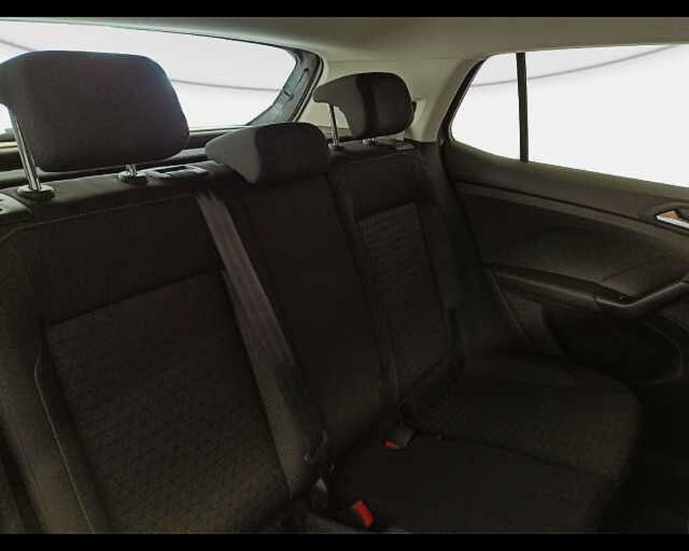 Volkswagen T-Cross usata a Roma (9)
