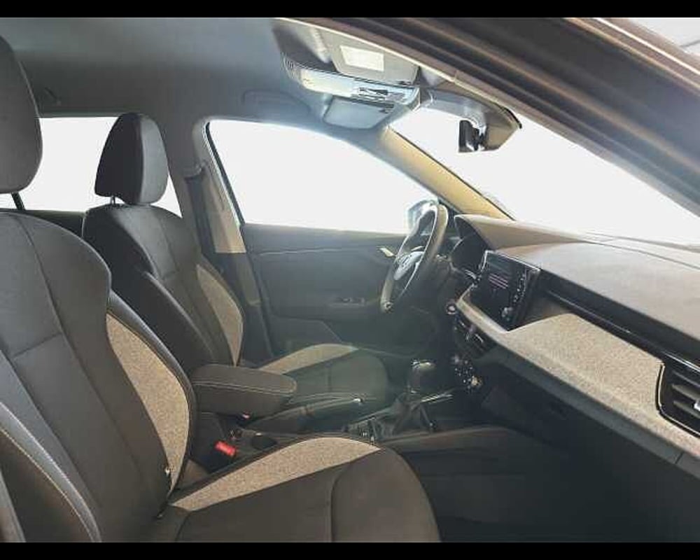 Skoda Kamiq usata a Roma (8)