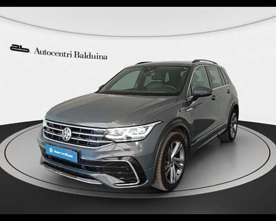 Volkswagen Tiguan 2.0 TDI 150 CV SCR DSG 4MOTION R-Line del 2021 usata a Roma
