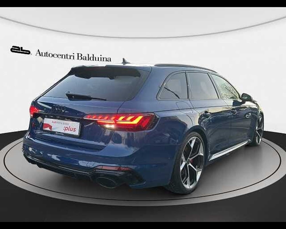 Audi RS 4 Avant nuova a Roma (4)