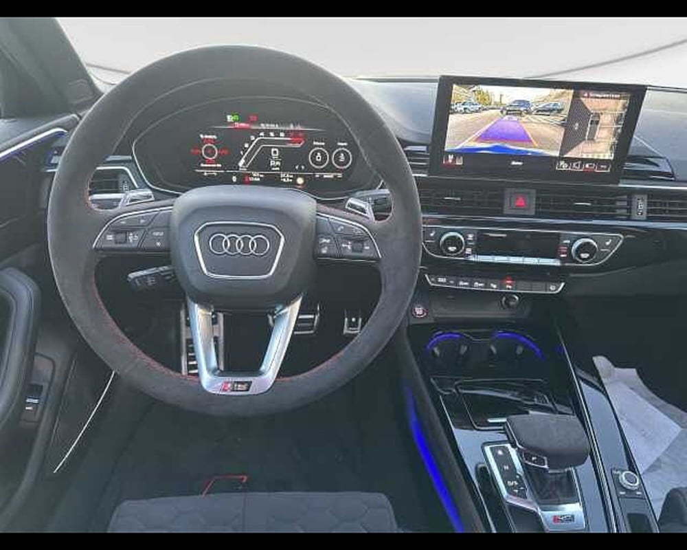 Audi RS 4 Avant nuova a Roma (6)