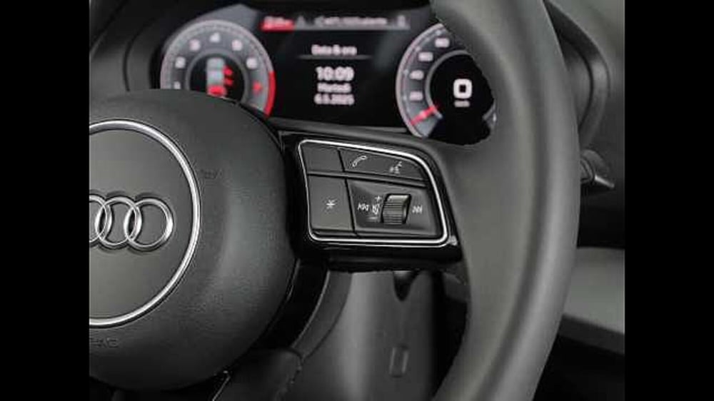 Audi Q2 usata a Palermo (12)