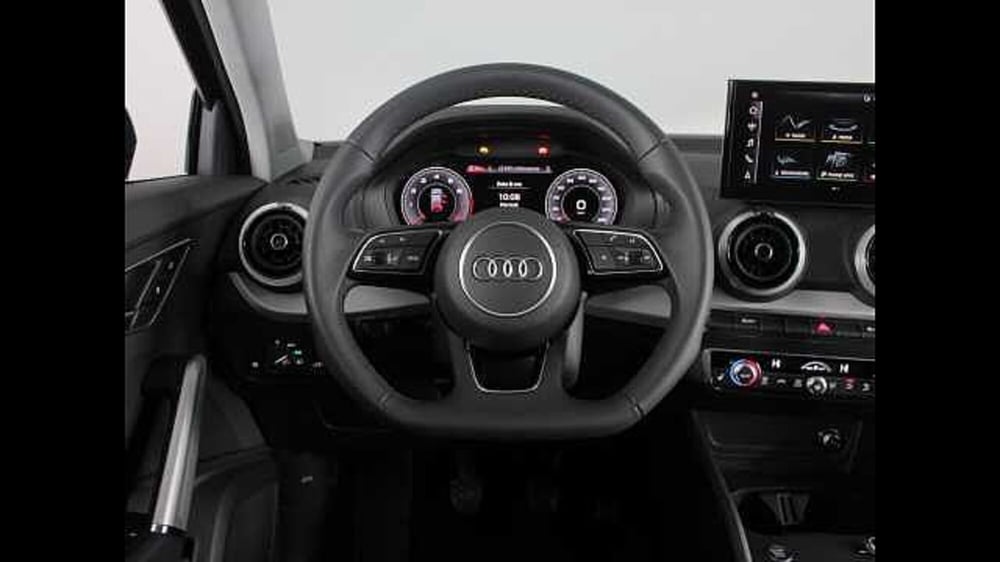 Audi Q2 usata a Palermo (6)