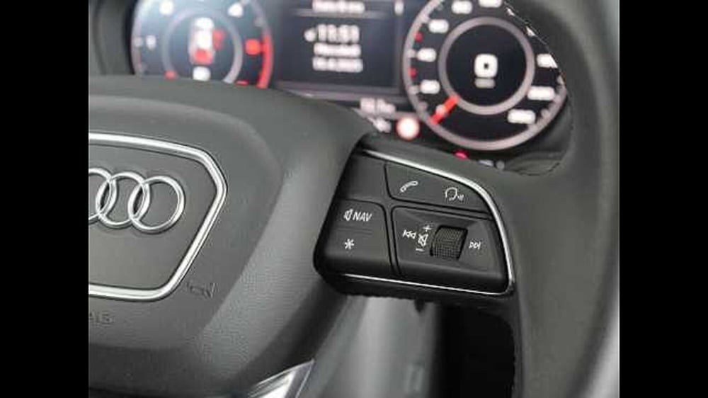 Audi Q2 usata a Palermo (11)