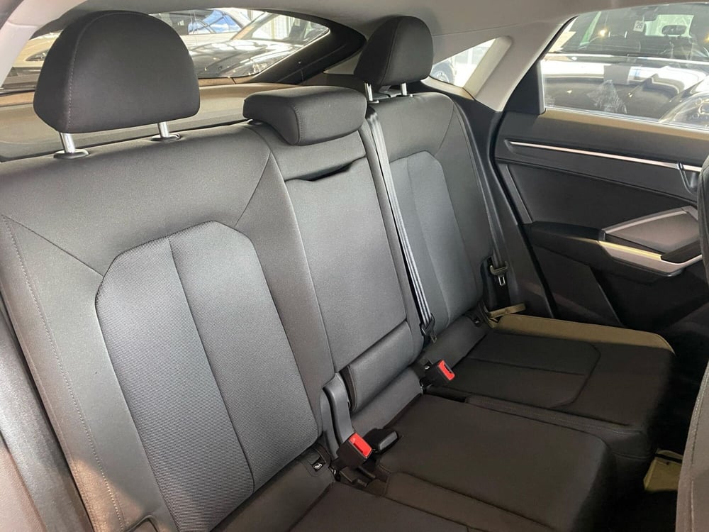 Audi Q3 Sportback usata a Firenze (12)