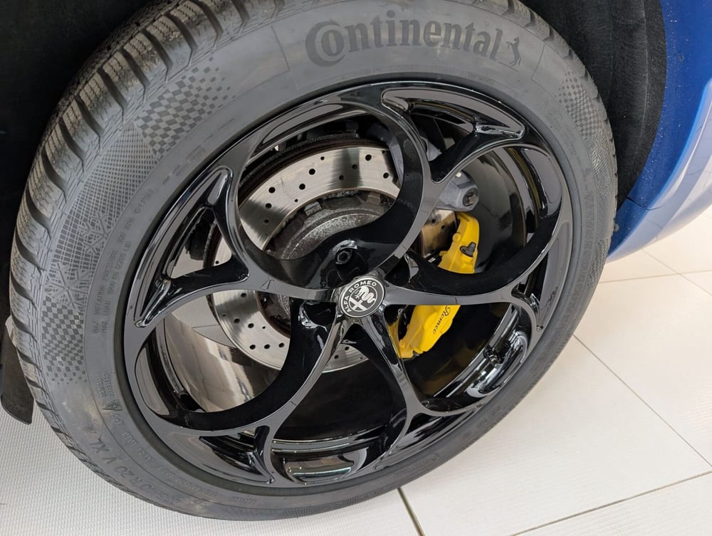 Alfa Romeo Stelvio usata a Milano (20)
