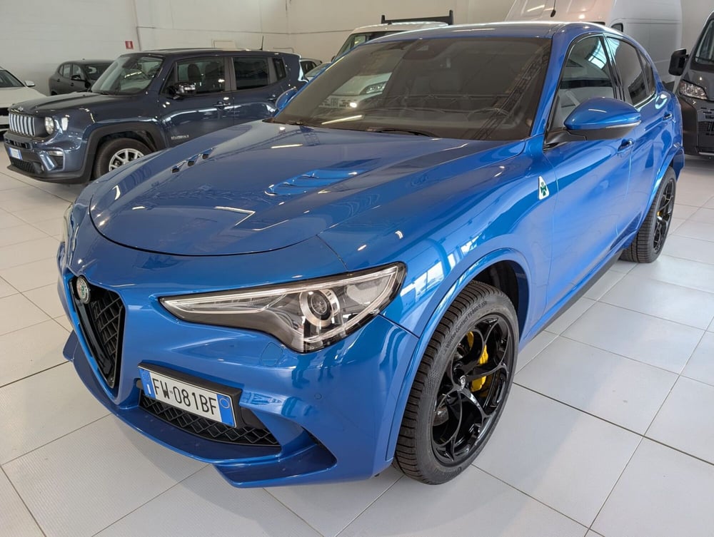 Alfa Romeo Stelvio usata a Milano (4)