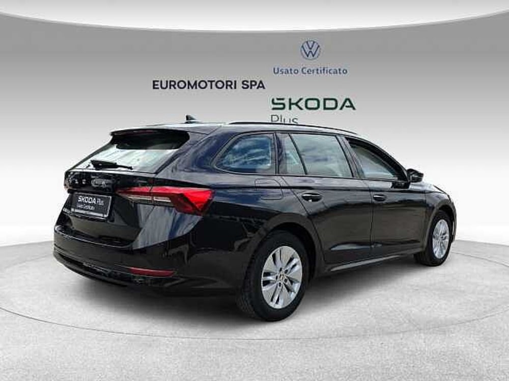 Skoda Octavia Station Wagon usata a Siena (4)