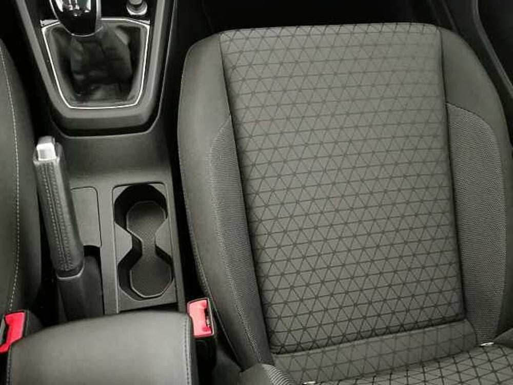 Volkswagen T-Cross usata a Chieti (16)