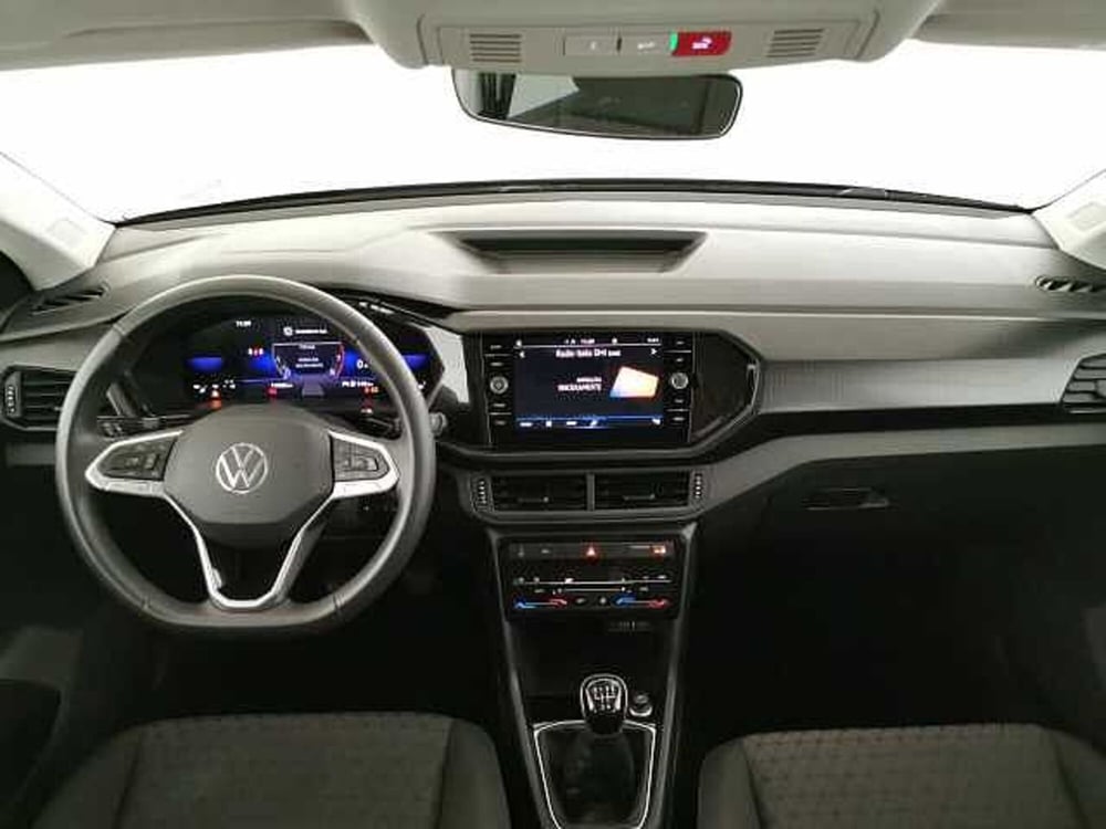 Volkswagen T-Cross usata a Chieti (8)