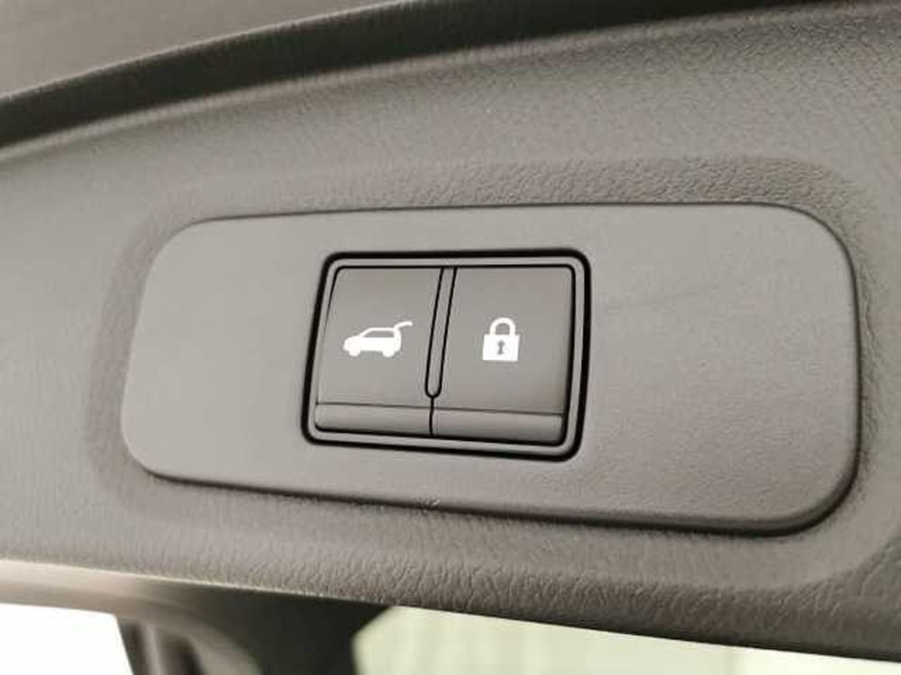 Nissan Qashqai usata a Chieti (8)