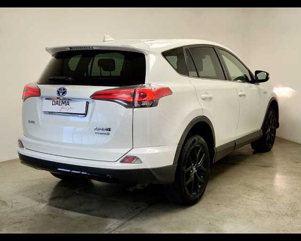Toyota Rav4 usata a Milano (4)