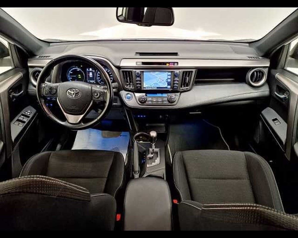 Toyota Rav4 usata a Milano (7)