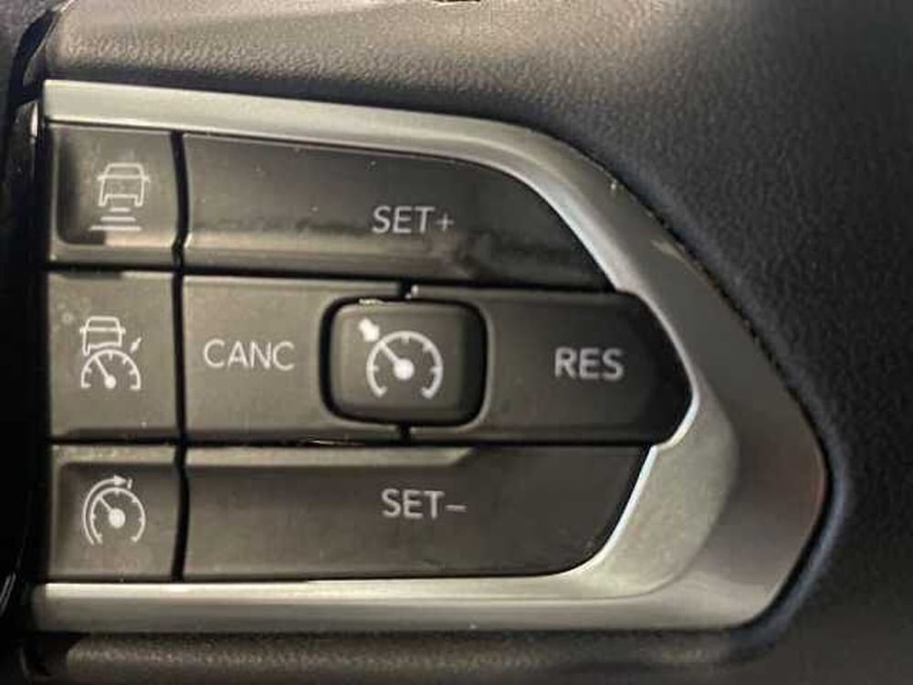 Jeep Compass usata a Salerno (20)