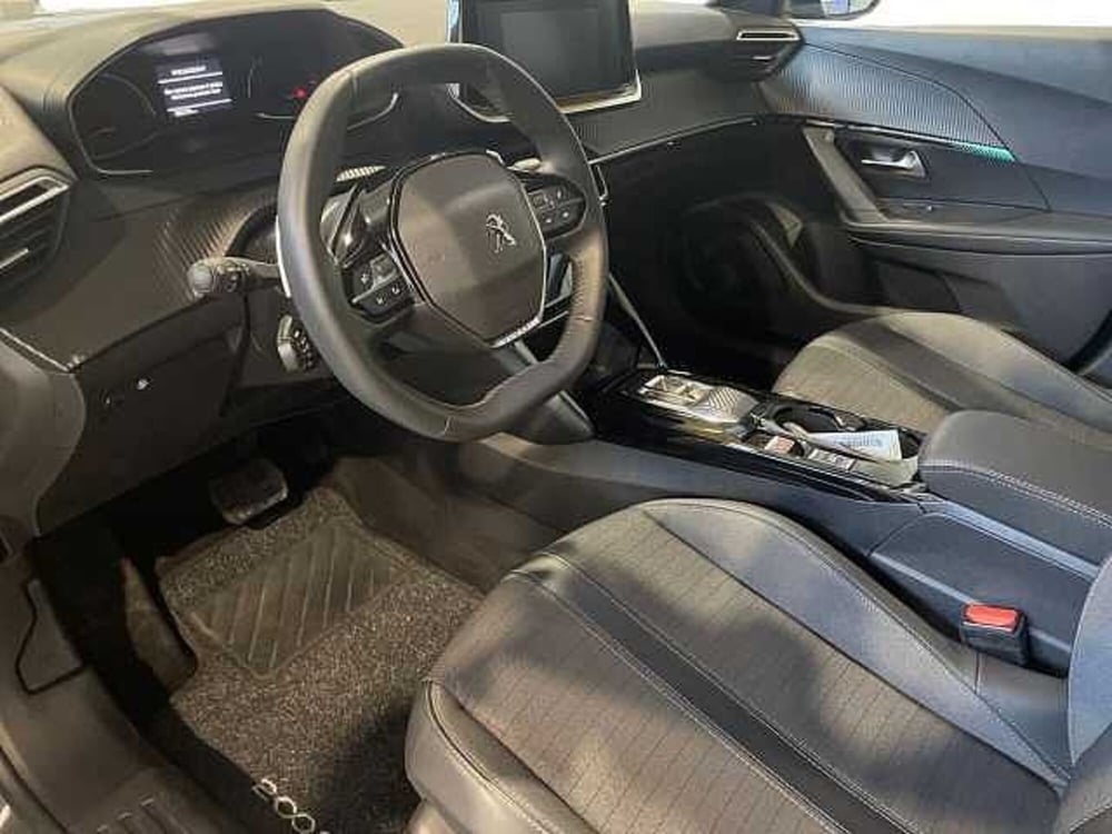 Peugeot 2008 usata a Salerno (9)