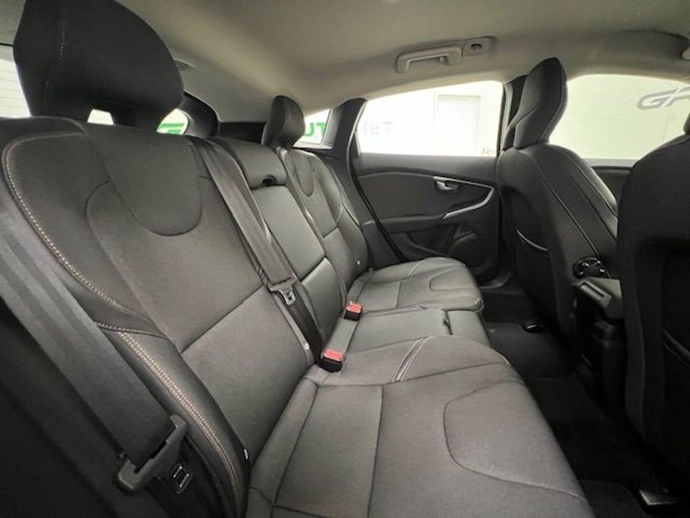 Volvo V40 Cross Country usata a Alessandria (14)