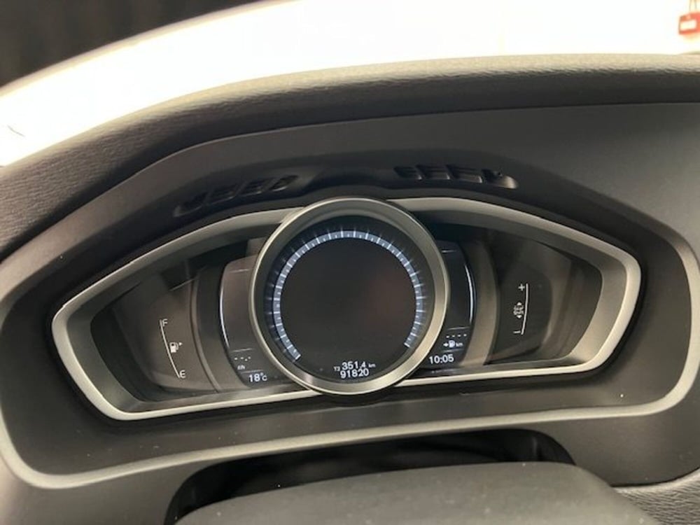 Volvo V40 Cross Country usata a Alessandria (8)