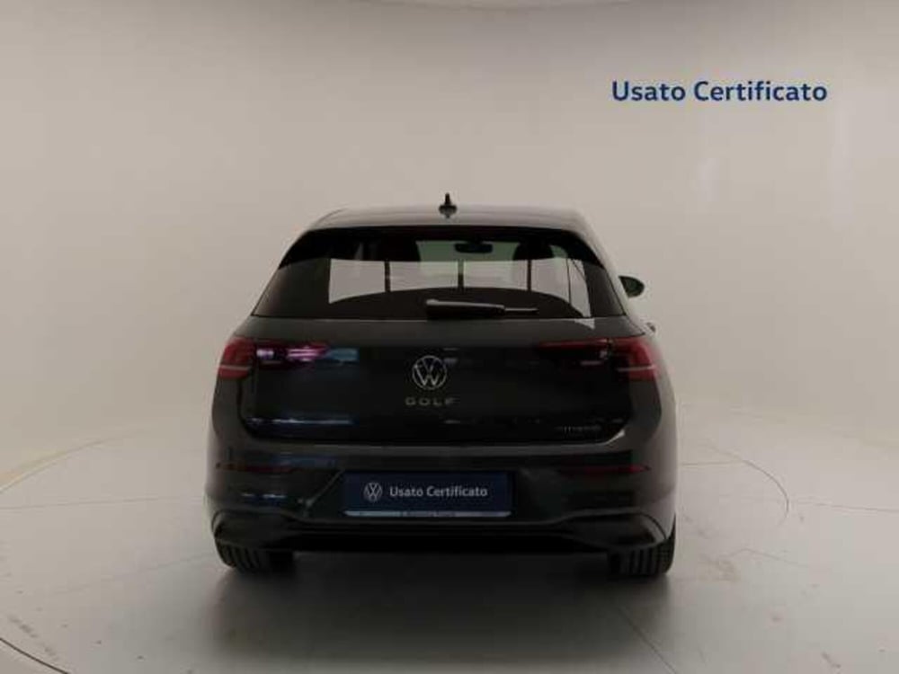 Volkswagen Golf nuova a Avellino (6)