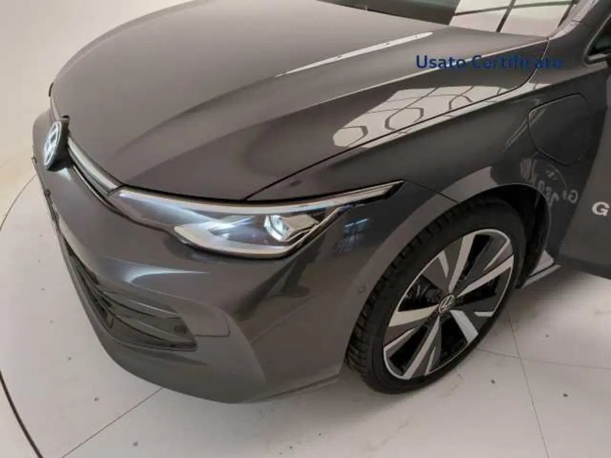 Volkswagen Golf nuova a Avellino (9)