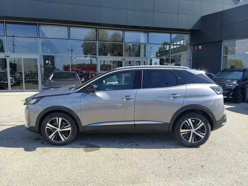 Peugeot 3008 nuova a Milano (4)