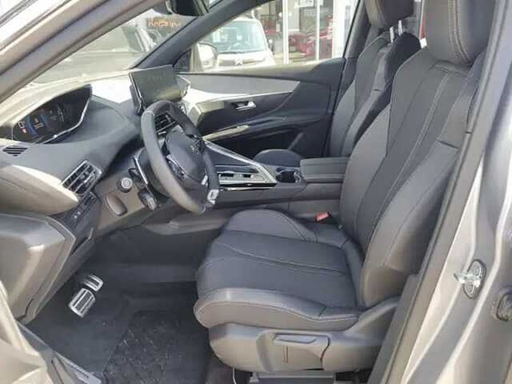 Peugeot 3008 nuova a Milano (8)