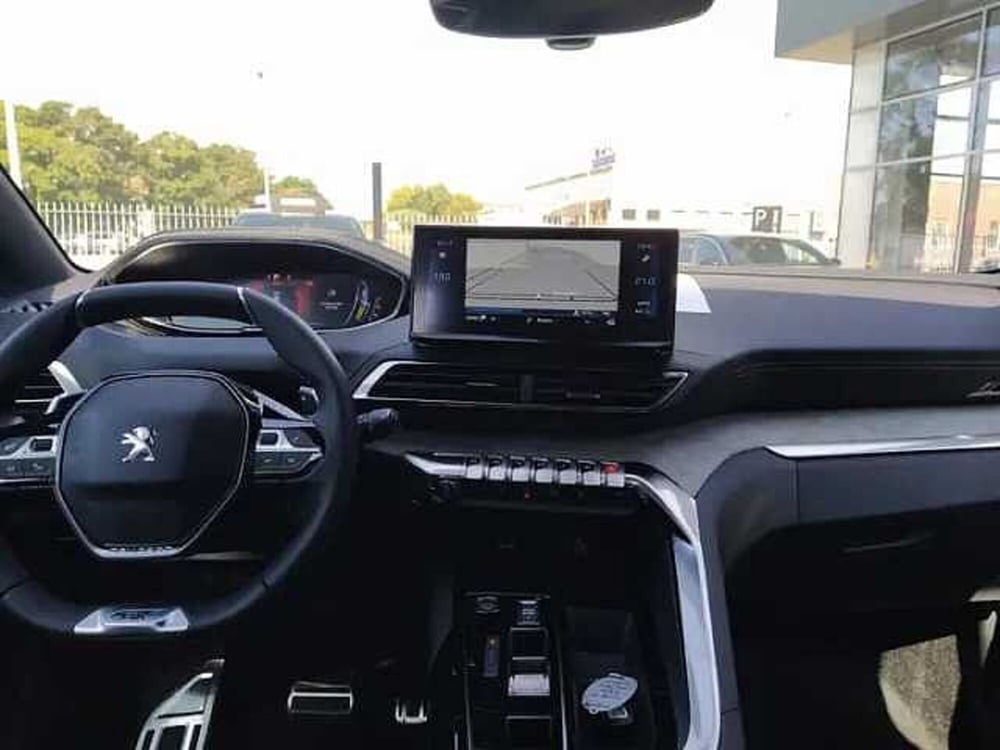 Peugeot 3008 nuova a Milano (9)