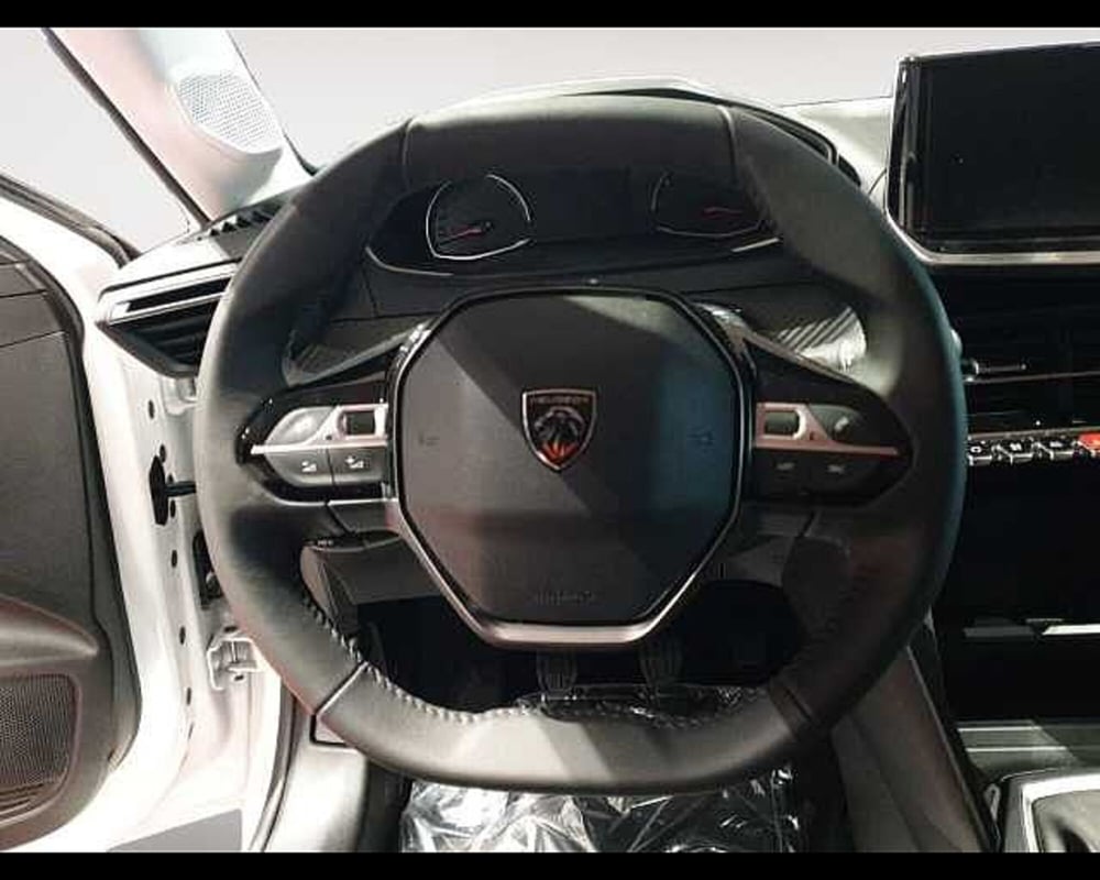 Peugeot 208 nuova a Cuneo (10)