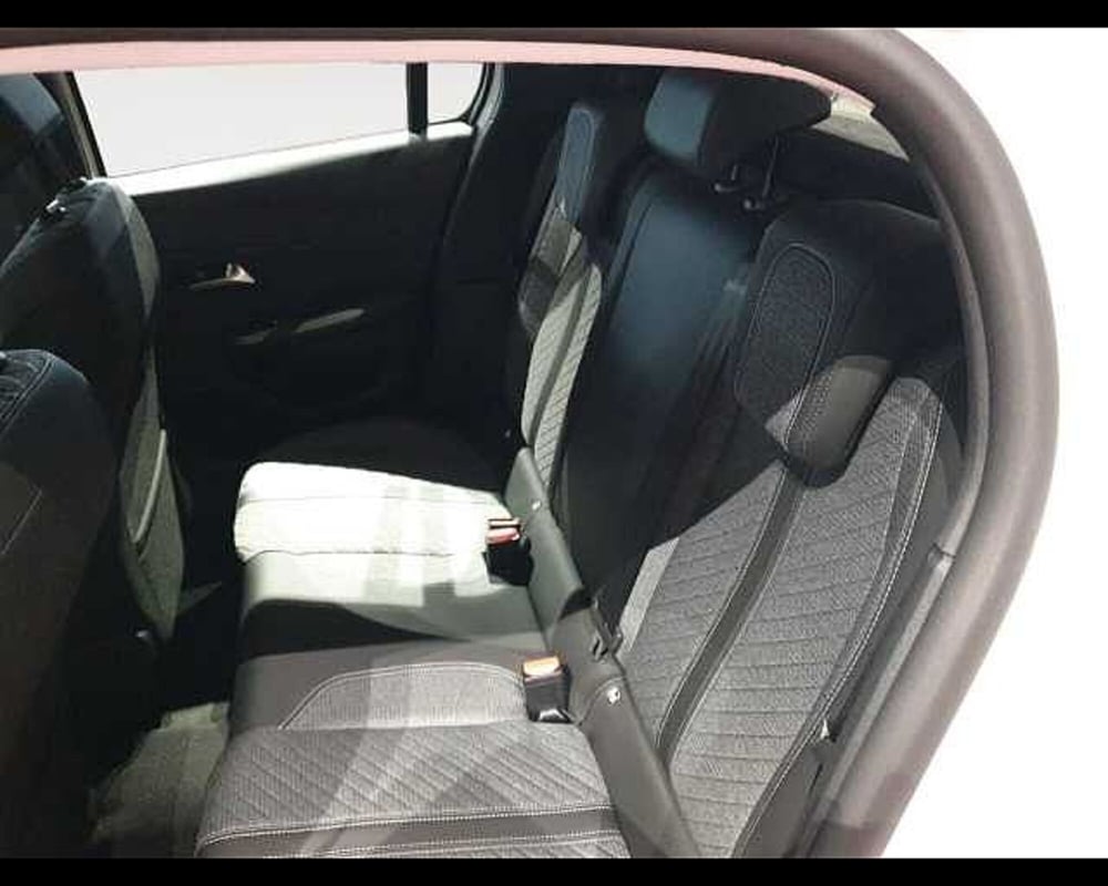 Peugeot 208 nuova a Cuneo (12)