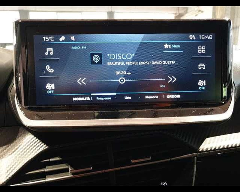 Peugeot 208 nuova a Cuneo (18)