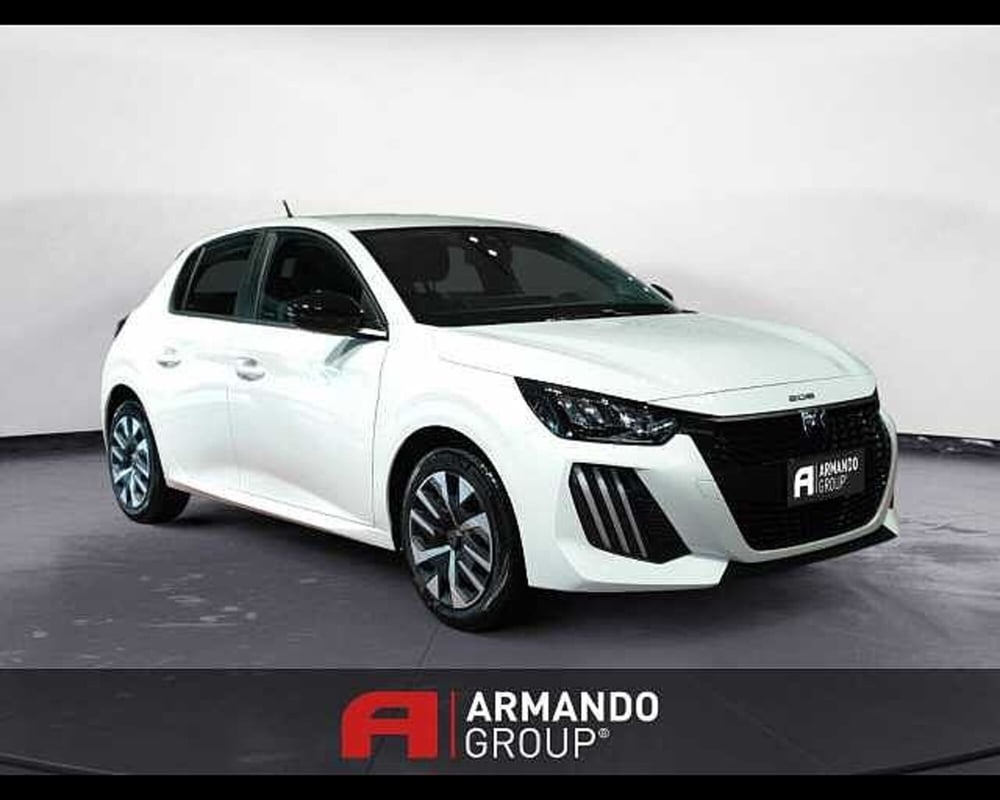 Peugeot 208 nuova a Cuneo (3)