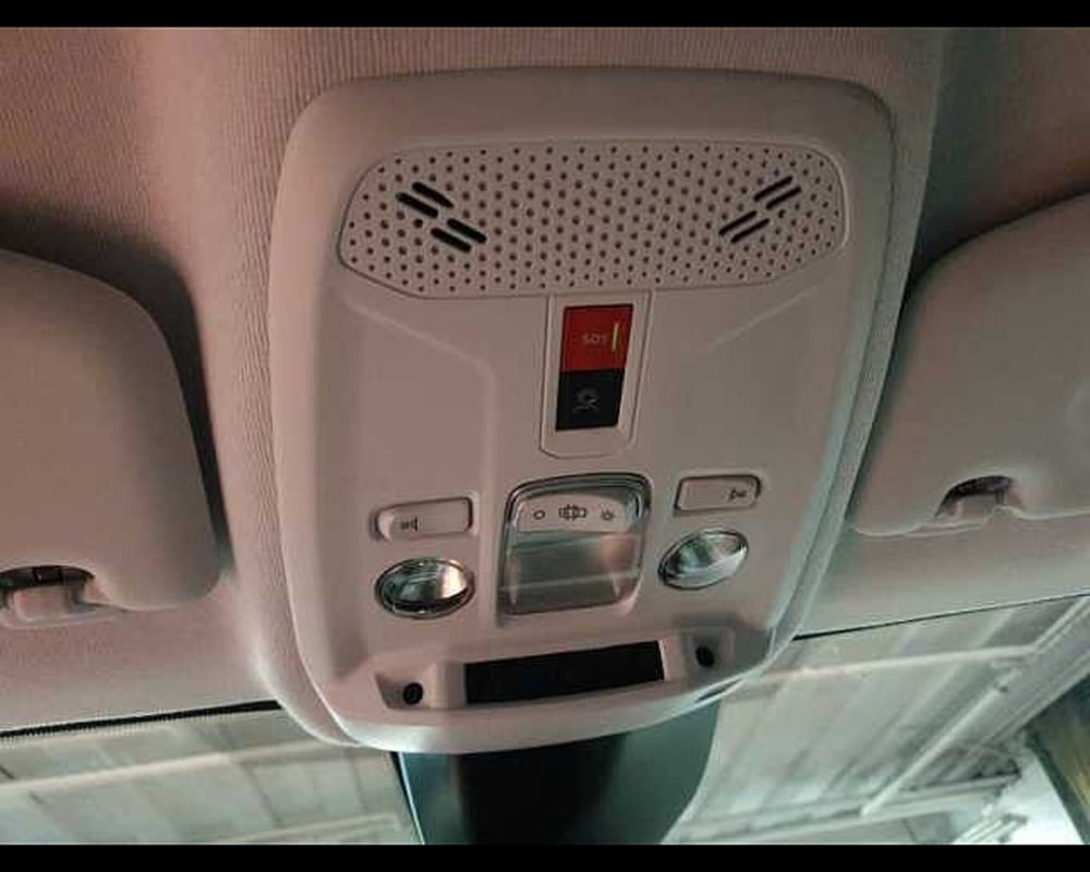 Peugeot 208 nuova a Cuneo (19)