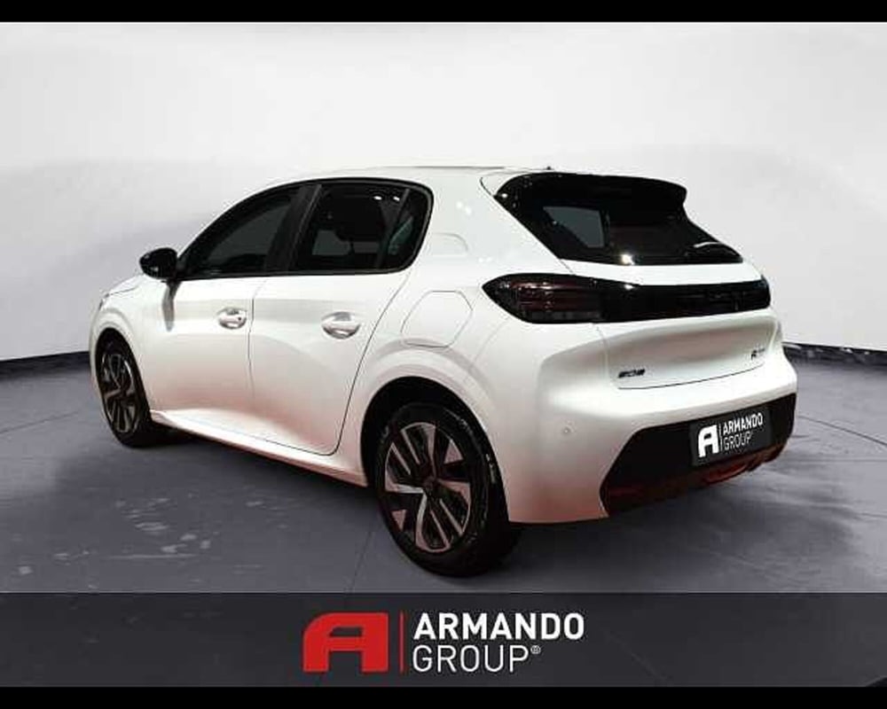 Peugeot 208 nuova a Cuneo (9)
