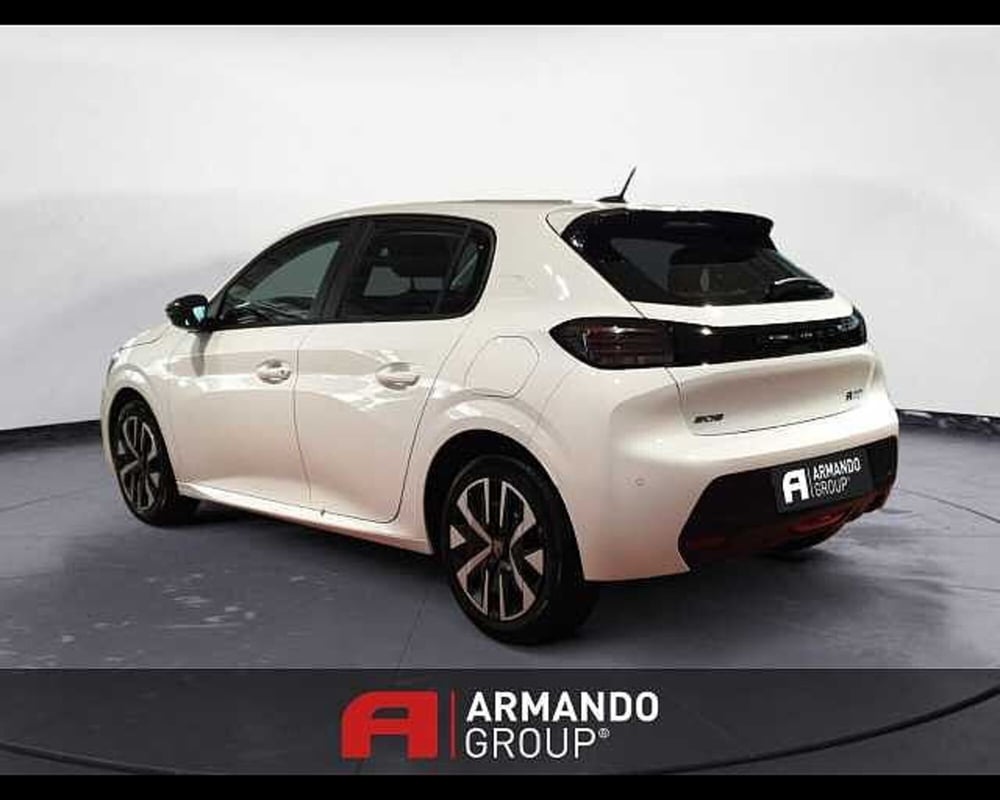 Peugeot 208 nuova a Cuneo (9)