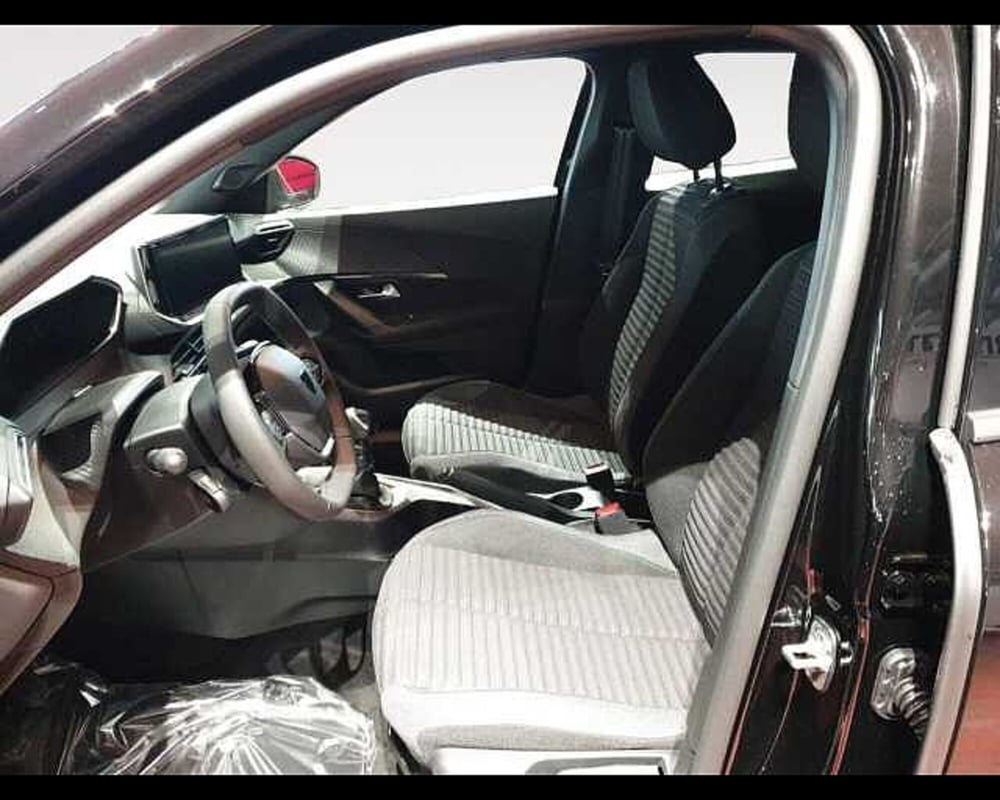Peugeot 2008 nuova a Cuneo (11)
