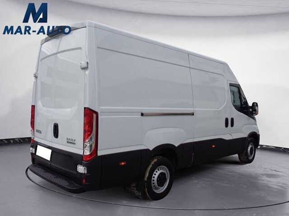 Iveco Daily Furgone usata a Treviso (3)