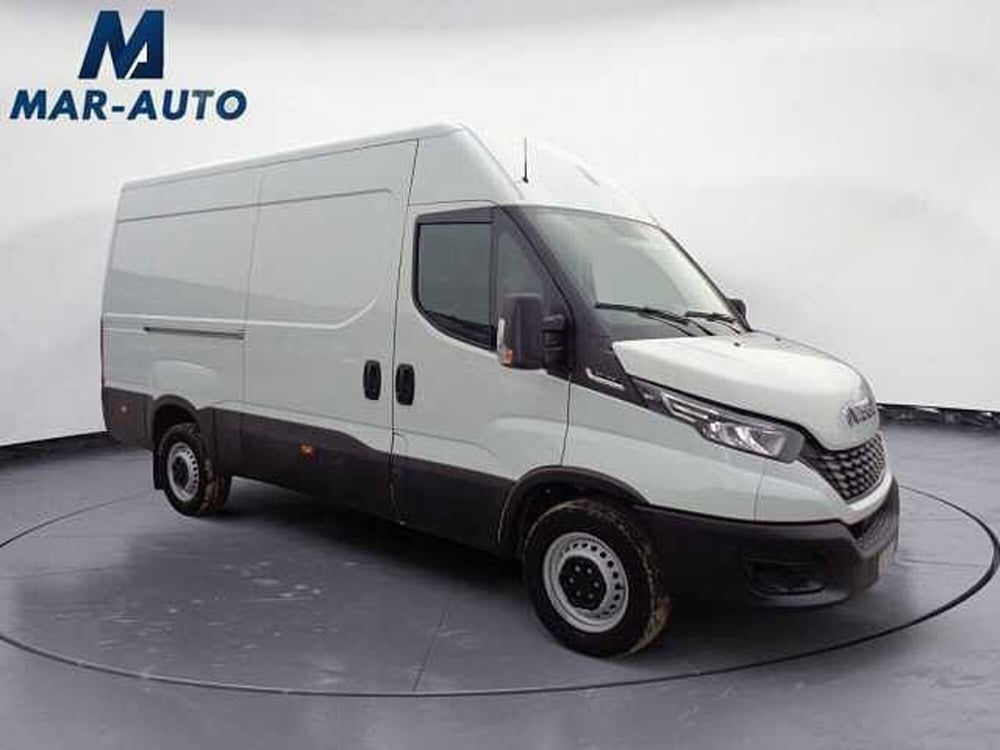 Iveco Daily Furgone usata a Treviso (4)