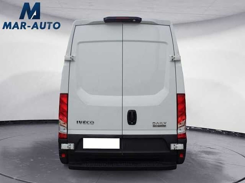 Iveco Daily Furgone usata a Treviso (9)