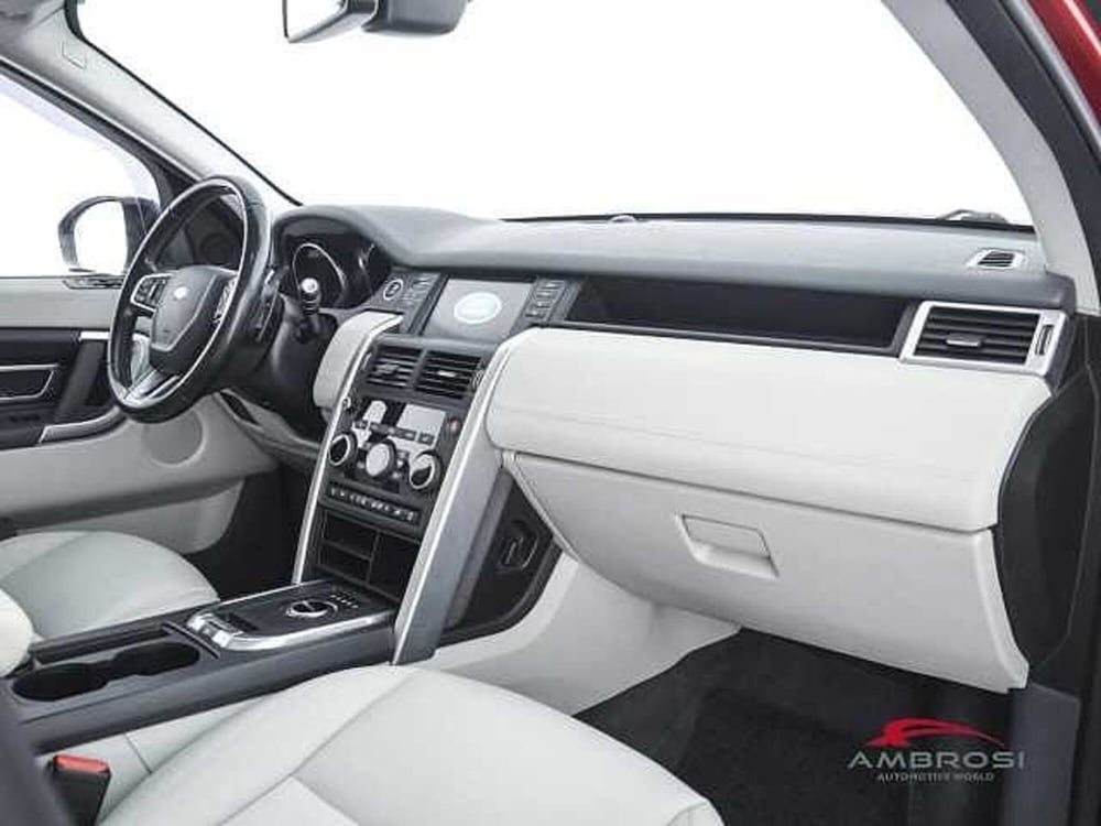 Land Rover Discovery Sport usata a Perugia (12)