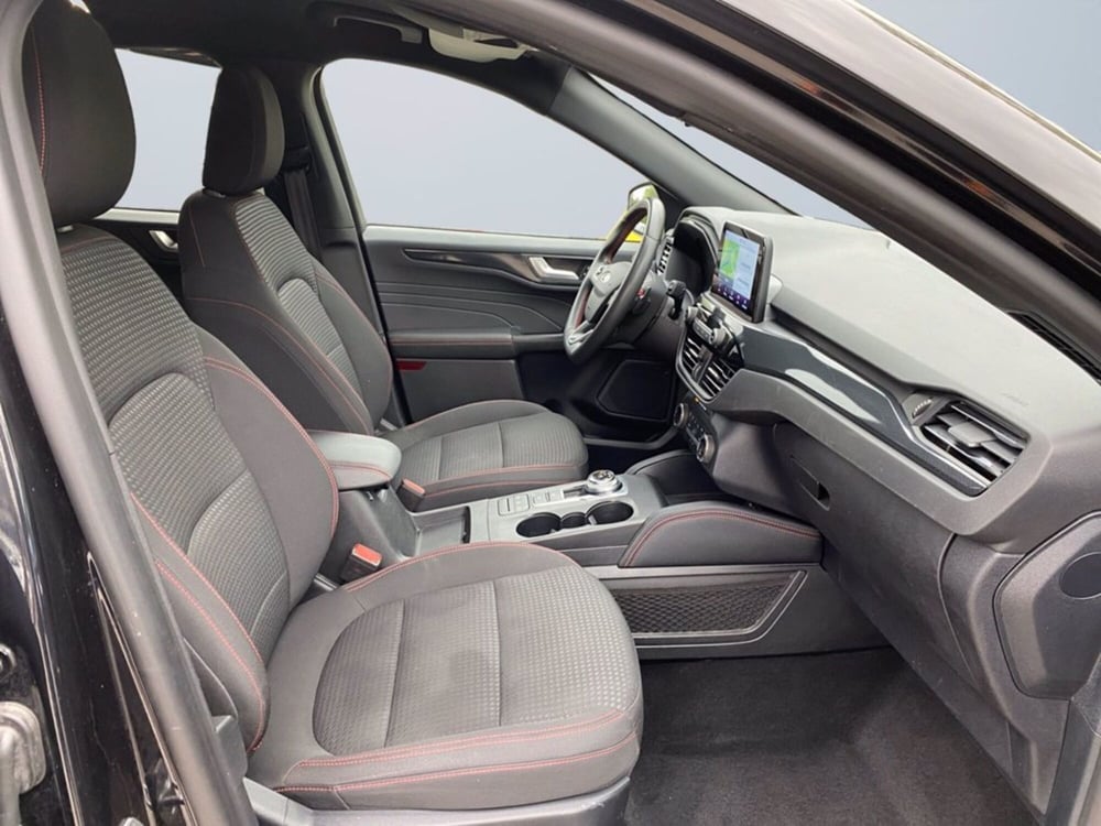 Ford Kuga usata a Milano (11)