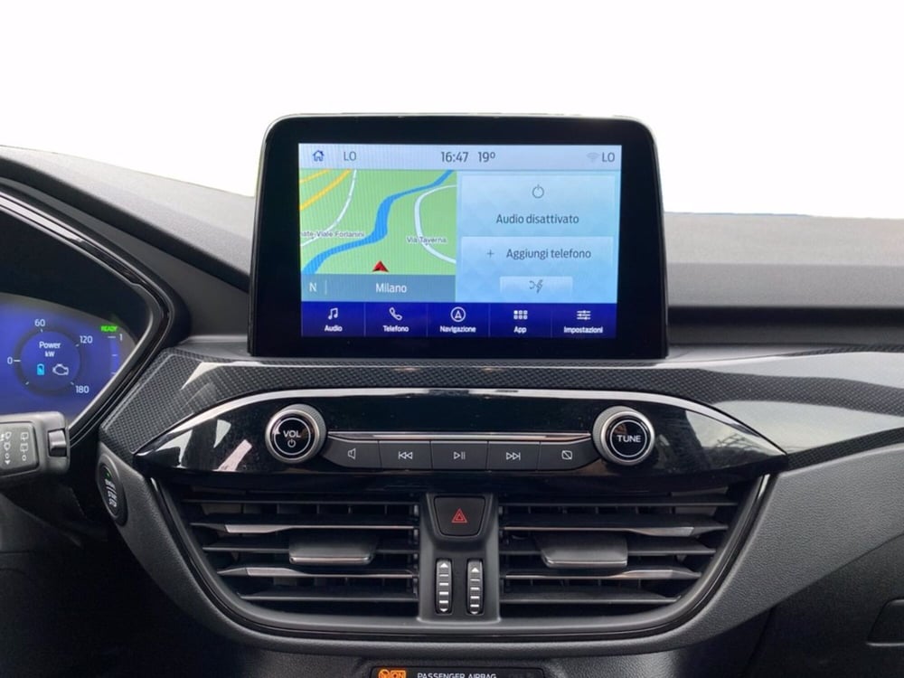 Ford Kuga usata a Milano (14)