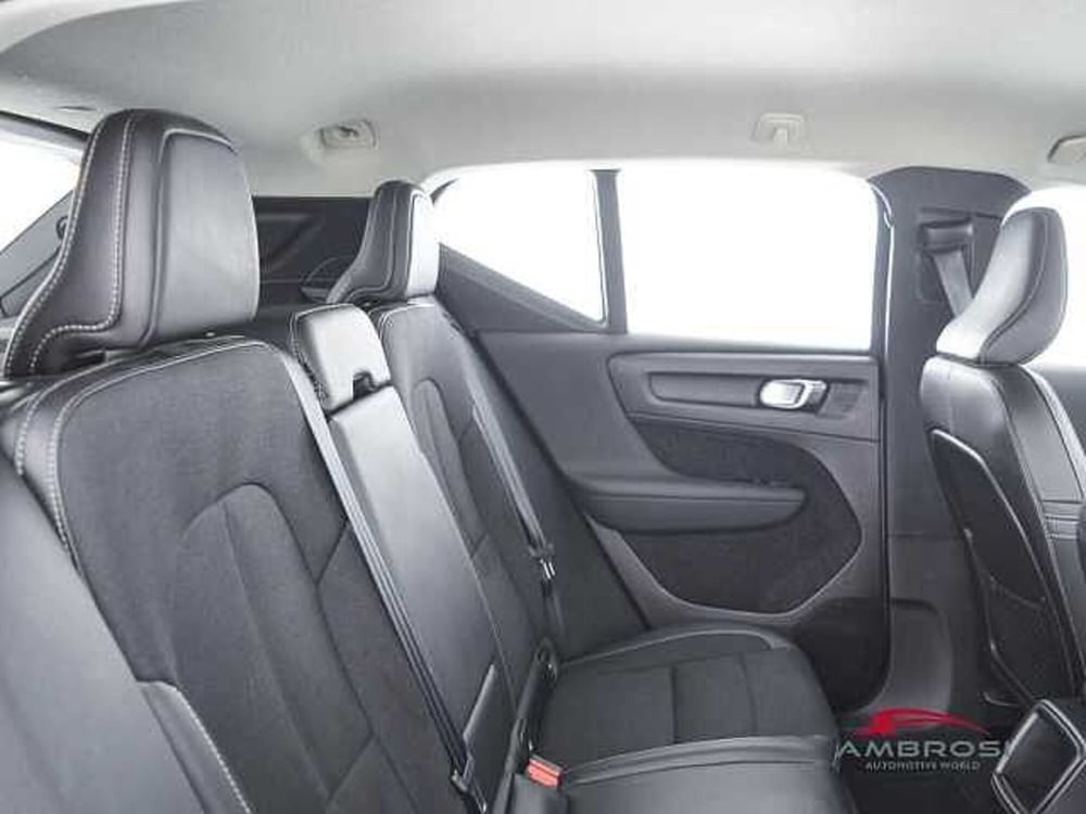 Volvo XC40 usata a Viterbo (11)