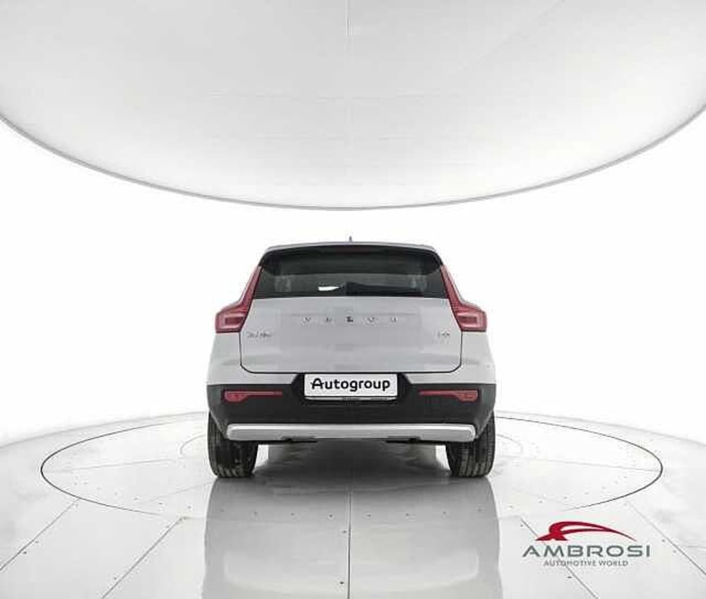Volvo XC40 usata a Viterbo (6)