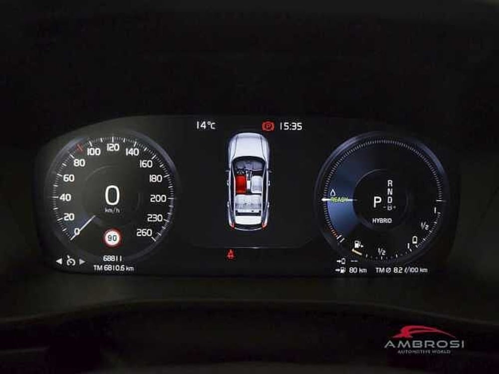 Volvo XC40 usata a Viterbo (13)